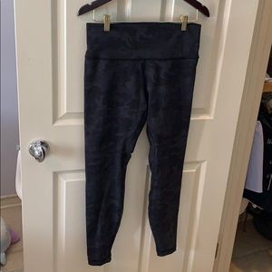 Black Camo Lulu Leggings